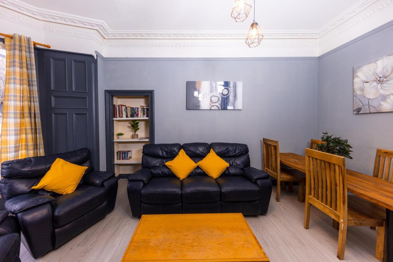 Calton Hill Victorian Old Town Apartment Edimburgo Esterno foto